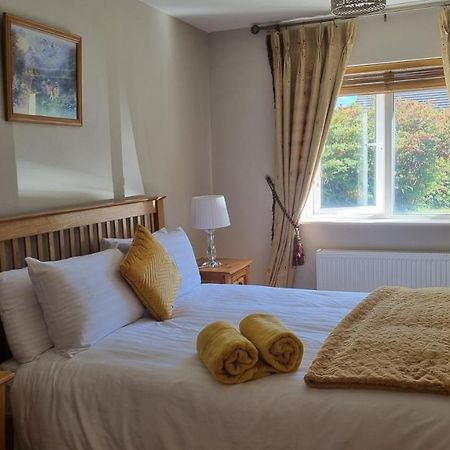 2 Bedroomed Ground Floor Apartment Kenmare Exterior photo