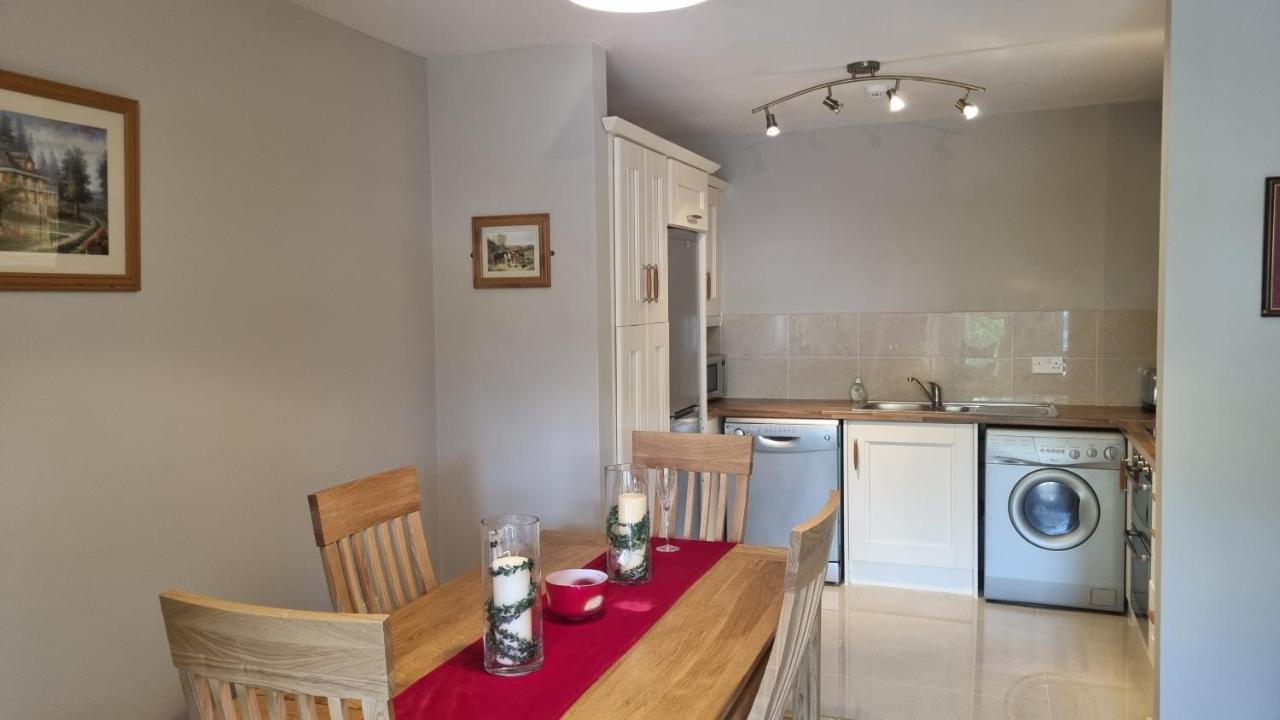 2 Bedroomed Ground Floor Apartment Kenmare Exterior photo